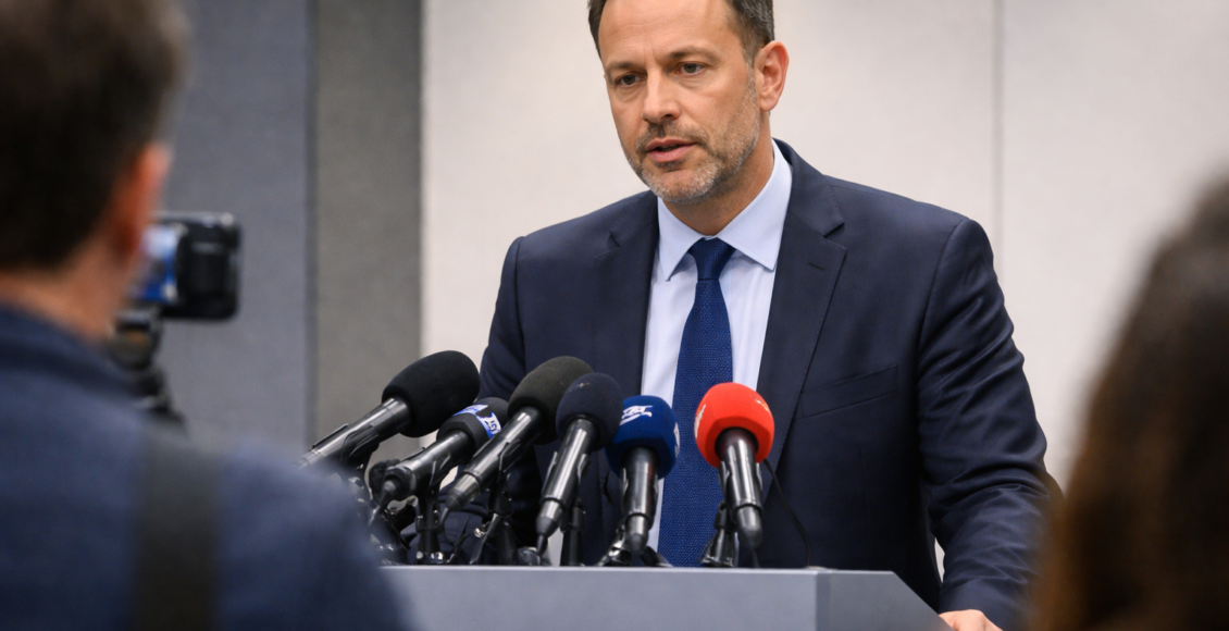 Πολιτική: ΝΔ: Συλλυπητήρια για τον θάνατο του Μιχάλη Λεκάκου – Η Νέα Δημοκρατία εκφράζει τη θλίψη της για τον θάνατο του Μιχάλη Λεκάκου, προέδρου της Β2 ΔΕΕΠ Δυτικού Τομέα Αθηνών.