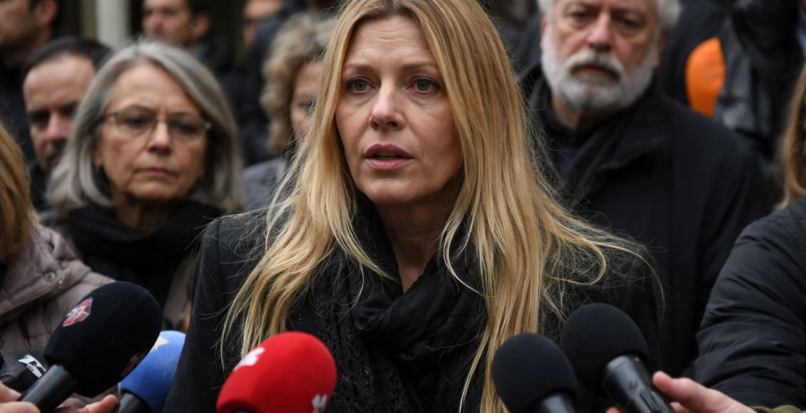 Καρυστιανού για Τέμπη: Η Νέμεσις και η Τίσις κοντοζυγώνουν – Νεότερες εξελίξεις – Η Μαρία Καρυστιανού καταγγέλλει παραλείψεις στη δίκη των Τεμπών, ζητώντας δικαιοσύνη και αλήθει...